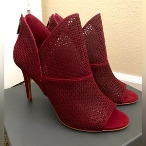 Vince Camino Samba Nubuck heels